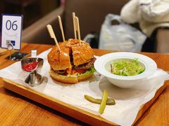 芝士牛肉汉堡-jpc集品餐厅(中山店)
