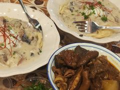 -CowCow其其·牛杂咖啡公司(六运店)