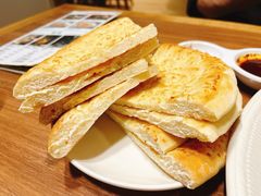 烤馕-贯贯吉·清真餐厅(浙江中路店)