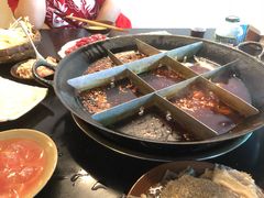 -岗上渣渣老火锅(两路口店)