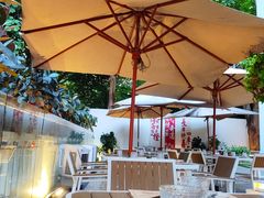 -Mark&Mars Restaurant