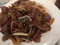 -新大咀港式茶餐厅(宝山万达店)