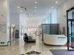 -大连何氏眼科医院