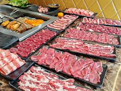 -牛里牛气· 榴莲海鲜鲜牛肉自助火锅·烤肉(横岗店)