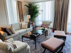 -广州富力丽思卡尔顿酒店