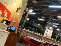 大堂-憨铁匠老火锅(龙岗万科里店)