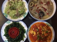 -爱的果实月嫂育婴师(世纪东方店)