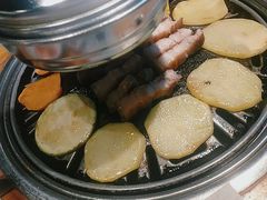 -唯成•韩国炭火烤肉 유성고기