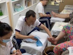 -郑远元专业修脚房(番禺路店)