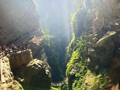 -龙水峡地缝景区