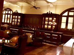 -LONG BAR 廊吧(外滩华尔道夫酒店)