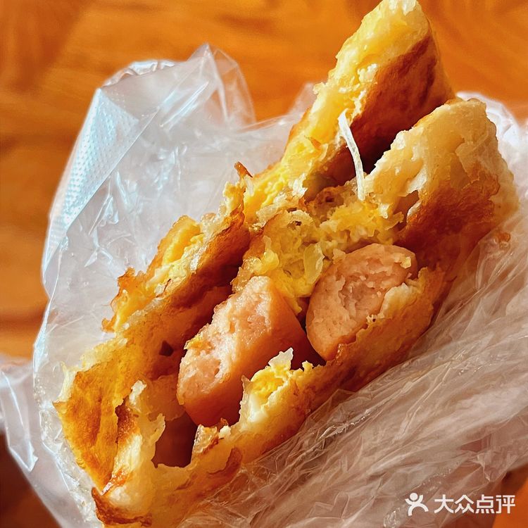 天津老牌吃货应该都知道这家鞋垫鸡蛋灌饼！！