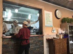 大堂-杨记清芳牛肉拉面(宝龙广场店)