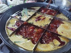 -正南齊北重庆老火锅(光华村直营店)