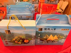 -鹏城人家海鲜酒家·23年老字号(较场尾店)