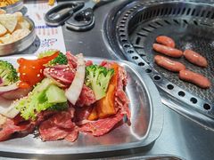 -马路牙子烧烤音乐酒馆(望京店)