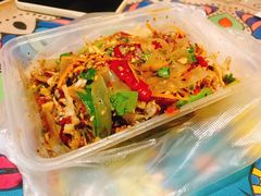 老挝舂鸡脚-半坡九号老挝冰咖啡