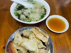 -猫的天空之城概念书店(杭州南宋御街店)