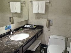 -上海怡沁园度假酒店