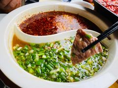 鸳鸯水煮牛肉-成都吃客(九眼桥店)
