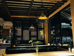大堂-Local泰莲庭(虹鳟鱼店)