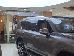 -大连中升雷克萨斯(华北路店)