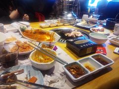 -唯成•韩国炭火烤肉 유성고기