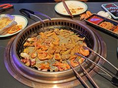 -火影不二碳烤牛肋条自助烤肉店榴莲鳗鱼生蚝(红山店)