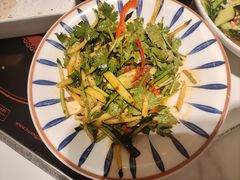 -黄记煌三汁焖锅(新佳丽江汉路店)
