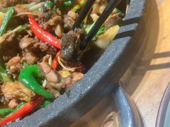 -老滇山寨•云南特色菜•地方菜•民族风情歌舞表演(金碧店)