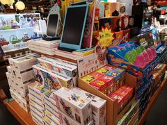 -西西弗书店&矢量咖啡(壹方购物中心店)