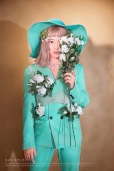 -onlygirl摄影美学馆高端定制(江滩店)
