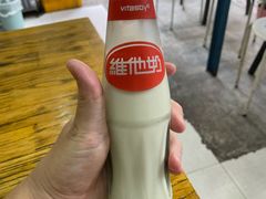 玻璃樽维他奶-小梁哥云吞面(黄贝岭店)