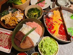 -三出山火锅(南京万象天地店)