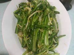 -明记烧鱼美味店