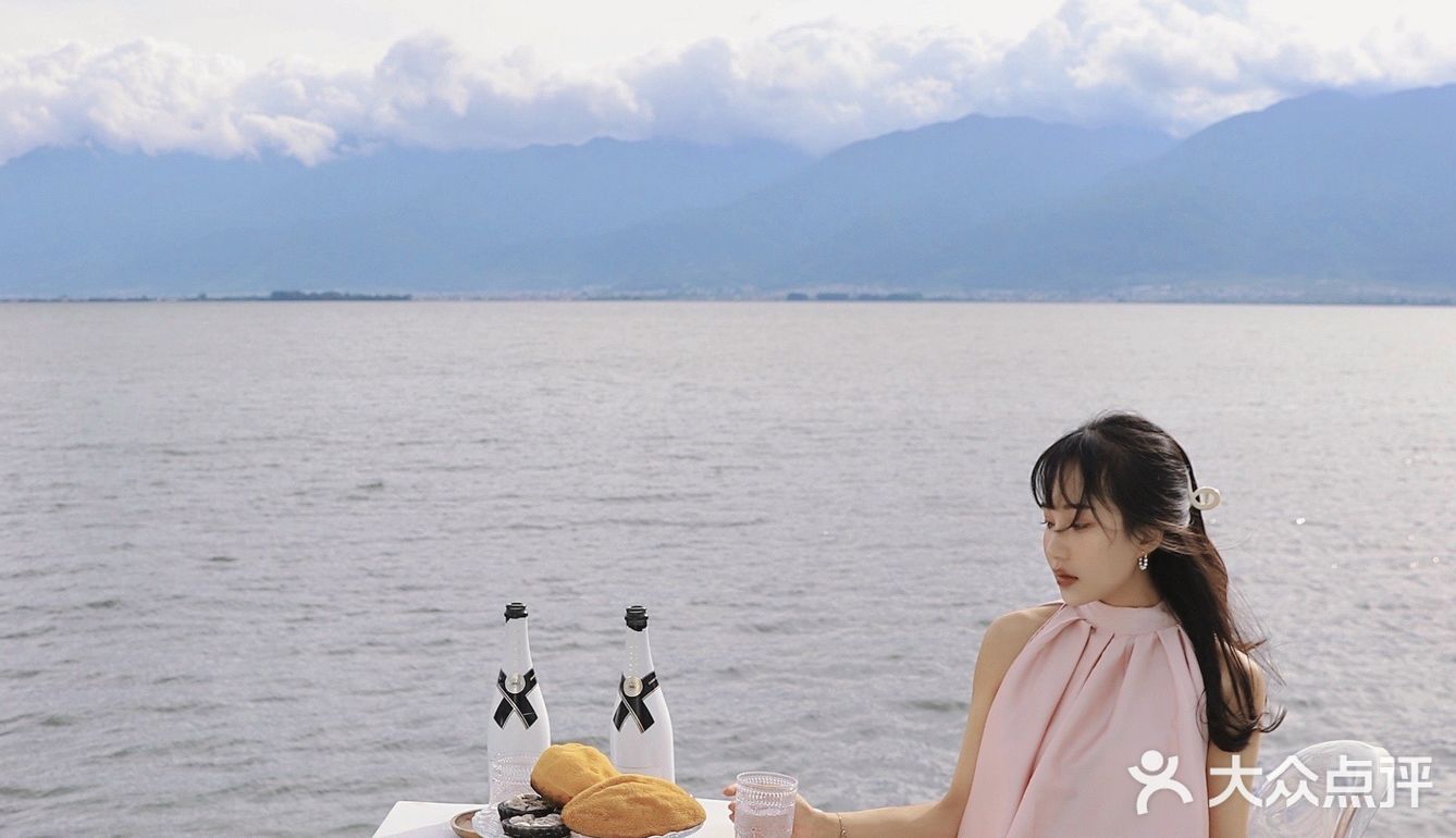 大理双廊｜最靠近洱海的神仙民宿·六阅無所