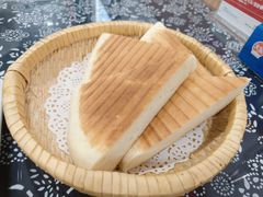 -八两八金·莱芜特色炒鸡(市南漳浦路店)