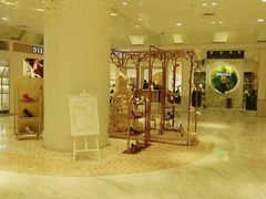 店内环境-新世界大丸百货