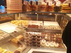 面包甜点陈列柜-珍糕兴(三林店)