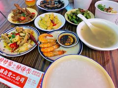 -三镇卤货二公司(汉街店)
