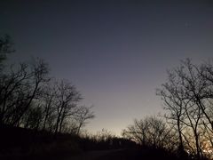 -鬼笑石后山停车场