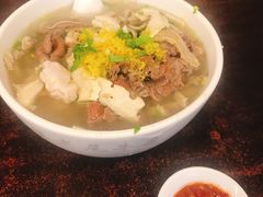 -潮镇老尾牛杂(环城西路店)
