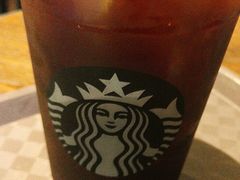 -星巴克臻选(南京金茂览秀城店)