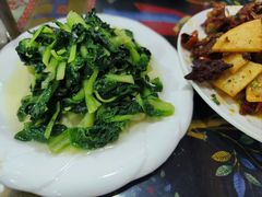 -泸沽肴(泸沽湖大洛水村农村信用社旁店)