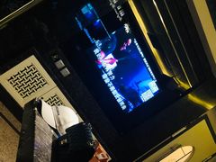 -缤纷KTV(东方新城店)