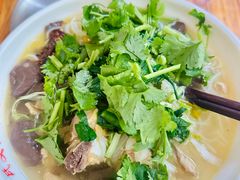-文山荷鲜居(翠湖店)