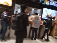-麦当劳(中山公园龙之梦店)