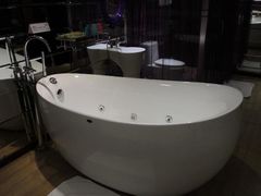 -天鹅恋主题酒店(光谷广场步行街店)