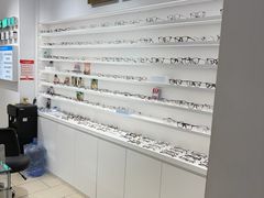 -美式眼镜·授权蔡司.依视路.尼康.豪雅.明月(南翔印象城店)
