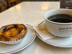 -Majestic Café